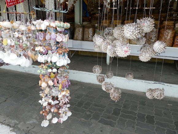 Decoraciones con conchas en Ban Phe