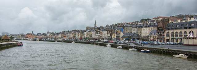 Trouville desde el puente que la une con Deauville