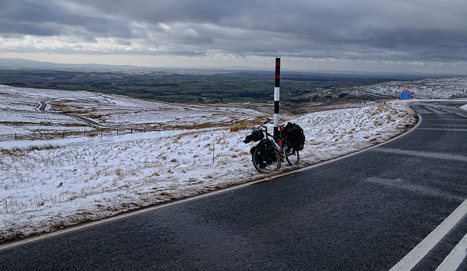 Viaje en bicicleta en invierno por el centro de Inglaterra