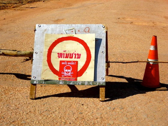 Carretera cortada: minas antipersona